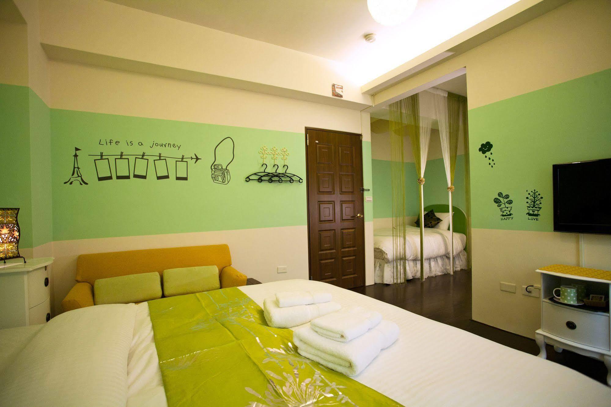 Sweet Rainbow B&B Hualien Extérieur photo