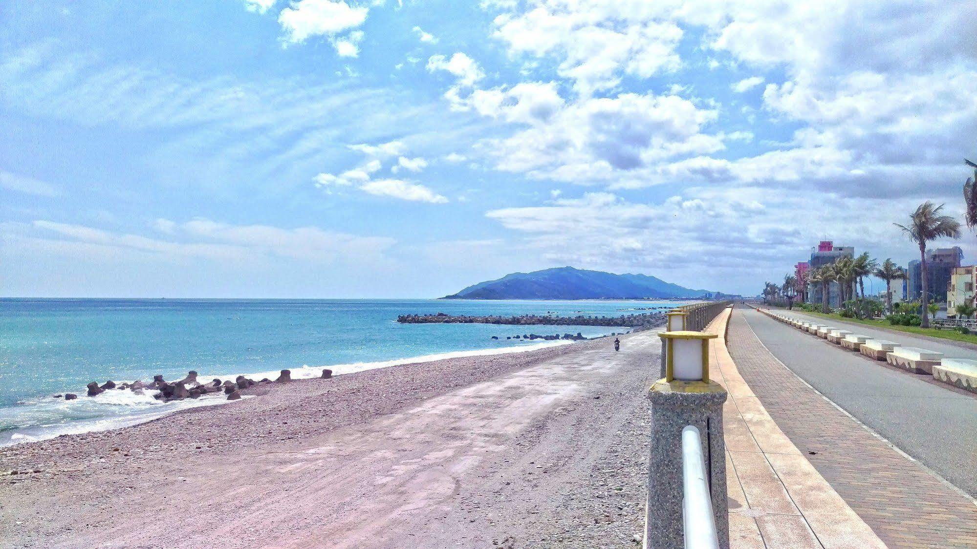 Sweet Rainbow B&B Hualien Extérieur photo