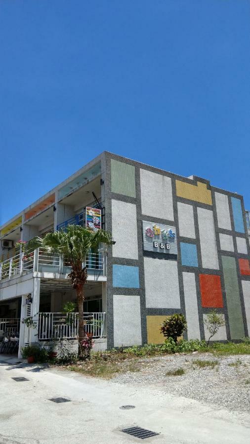 Sweet Rainbow B&B Hualien Extérieur photo